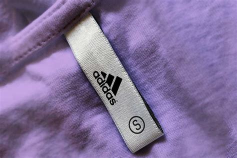 Label T Shirt&nbsp;Mockup